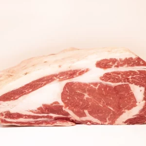 Entrecot Angus jugoso y tierno, con un corte premium listo para cocinar.