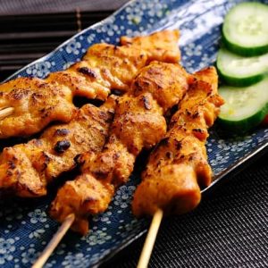 Pinchos de cerdo al curry