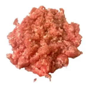 Carne picada de cerdo Aluju cruda, de color rosado intenso y textura fina, lista para preparar albóndigas, rellenos o salteados caseros.